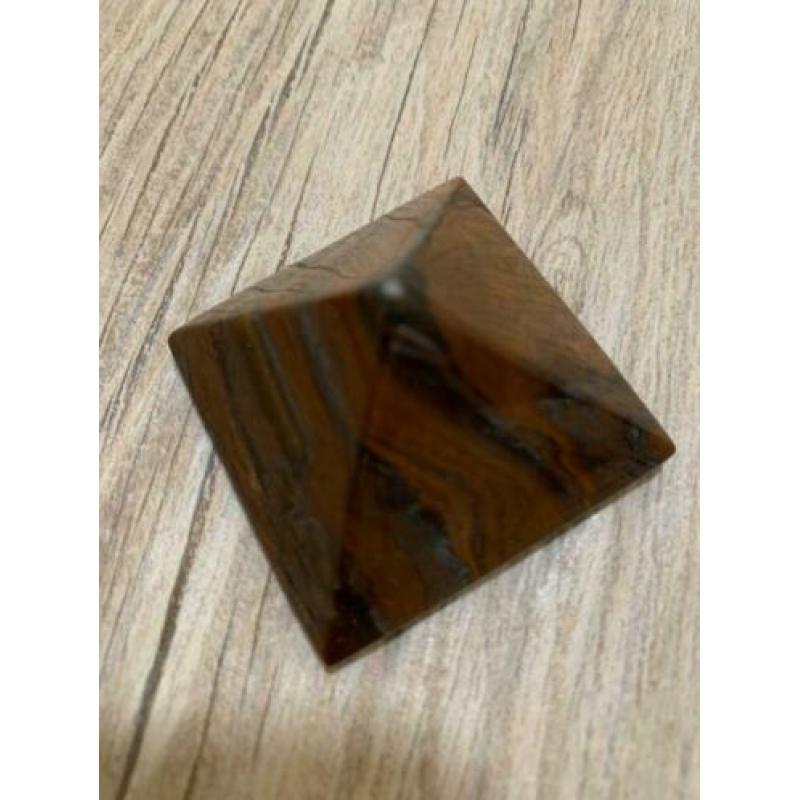 Tijgeroog mineraal / edelsteen pyramide