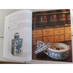 Aronson catalogus Dutch Delftware 2010.