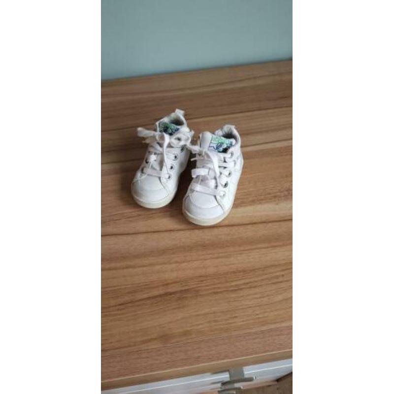 Bunnie sneaker schoen maat 21 NIEUW!