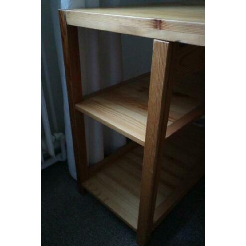Massief grenen bureau