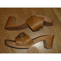 Houten hakjes maat 39
