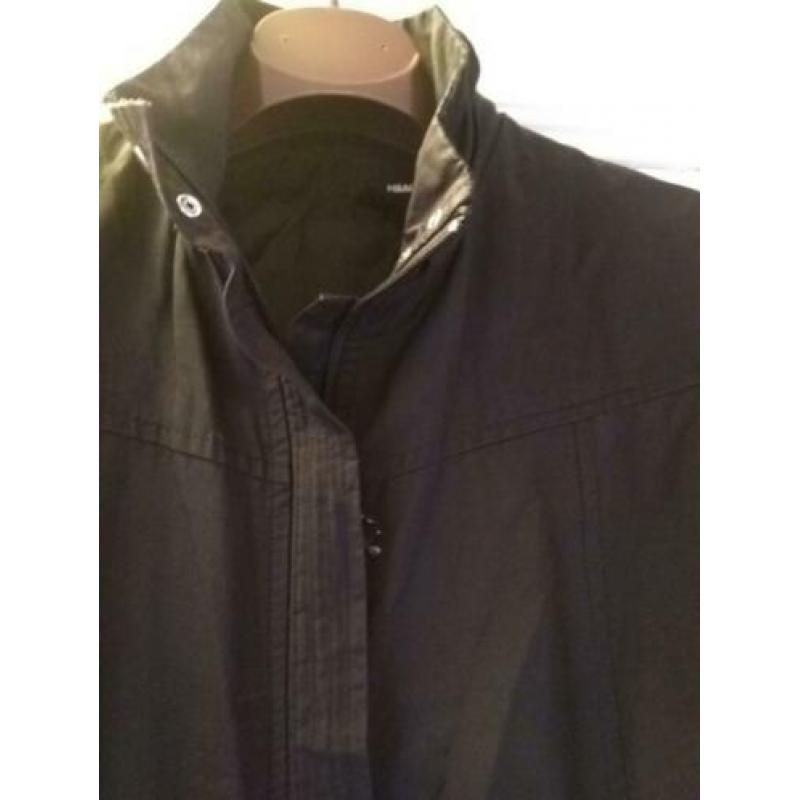 Mooie zwarte jas H&M met rits 42