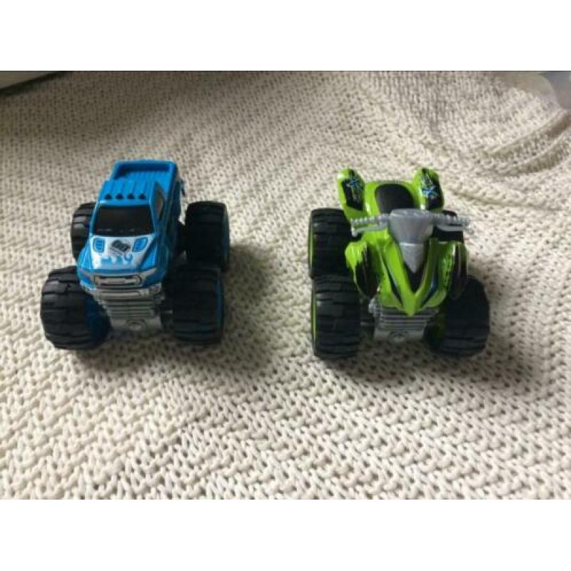 Blauwe speelgoed auto