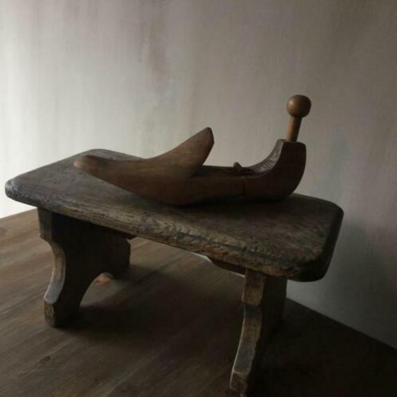 Oude schoenleest