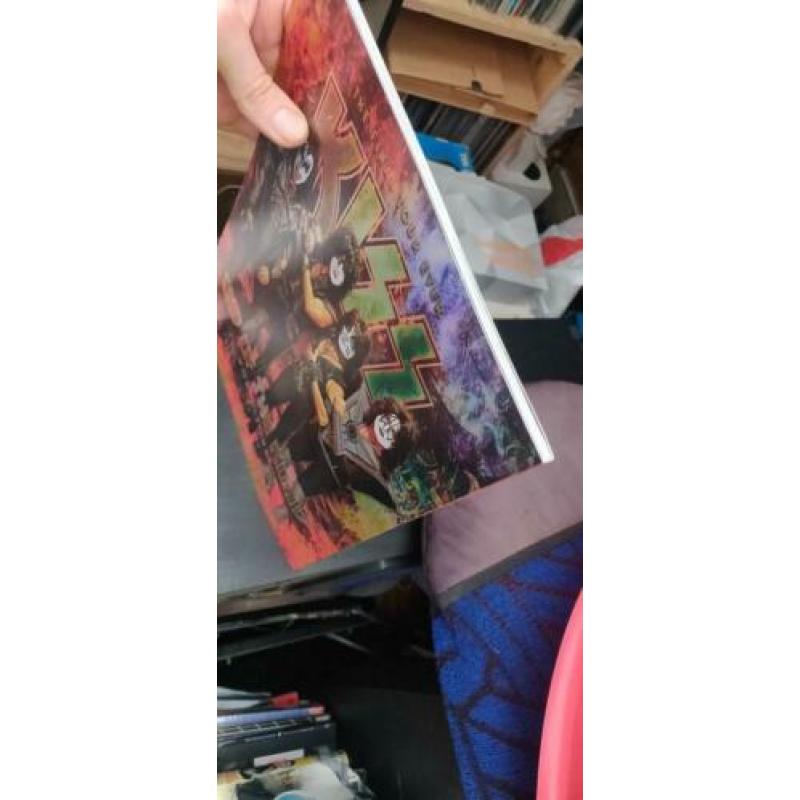 Kiss Tourbook uitverkocht end of the road