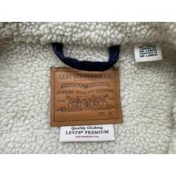 Nieuwe Levi’s corduroy jas