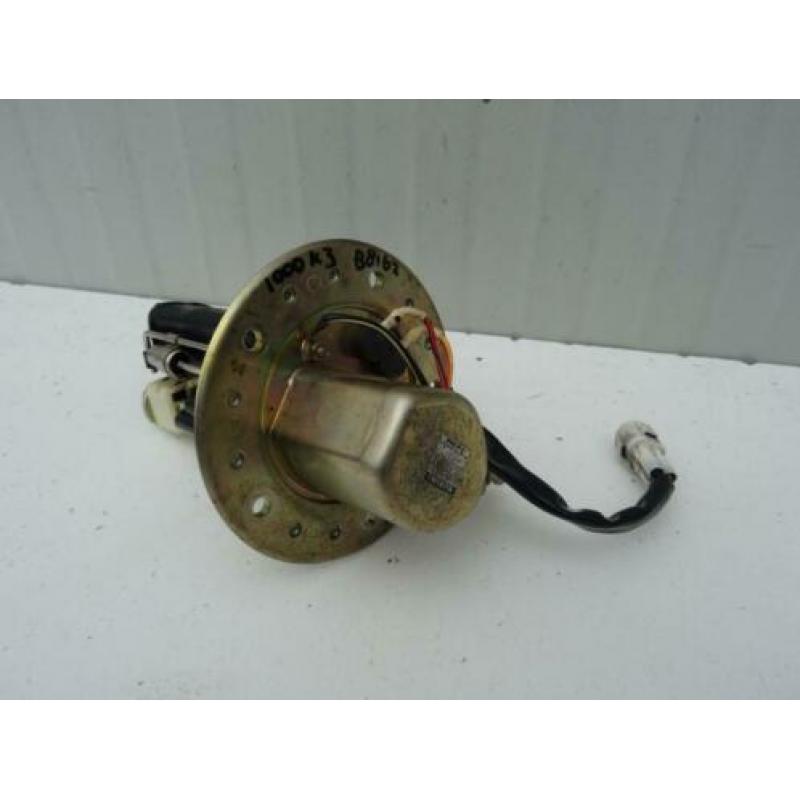 Benzine / Brandstof pomp Suzuki GSXR1000 2003-2004 K3 K4