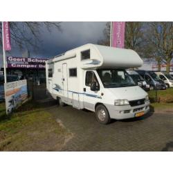 Adria Coral met frans bed mag ook in de verhuur blijven !!!