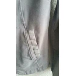 Fresh jasje maat M grijs