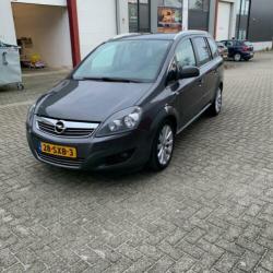 Opel Zafira 1.7 Cdti 92KW 2011 Grijs in nette staat