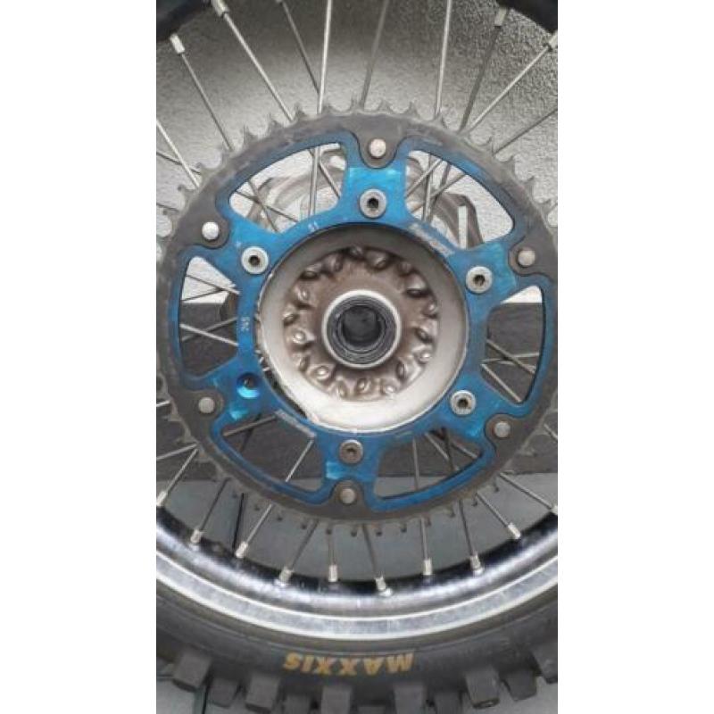 Achterwiel yz250f yz450f luchtfilter