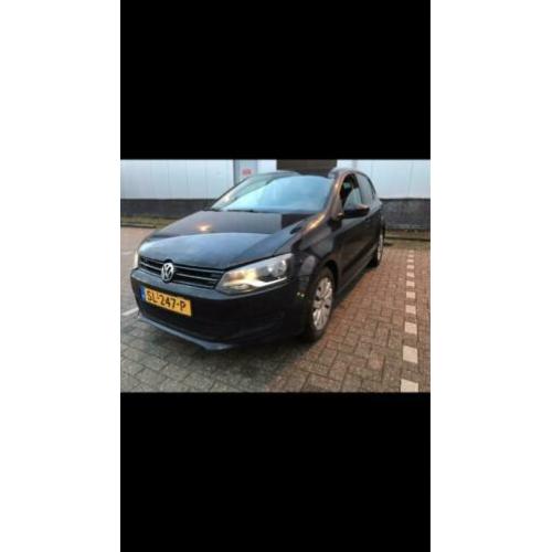 Volkswagen Polo 1.2 51KW 2010 Zwart lichte schade auto benzi