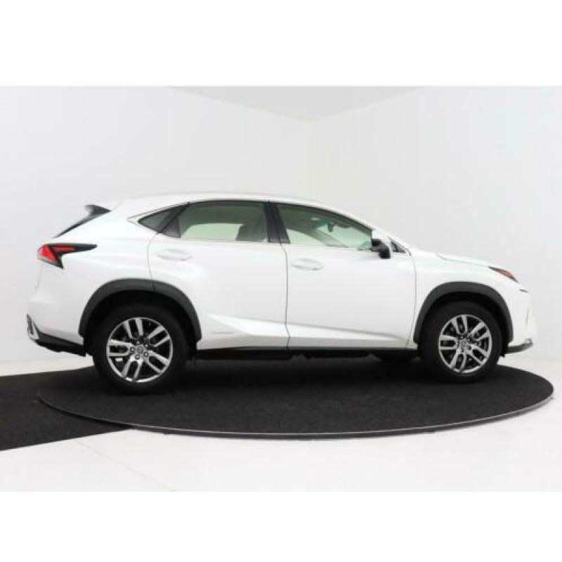 Lexus NX 300h AWD Business Line LEER ¦ SAFETY SYSTEM+ ¦ PREM