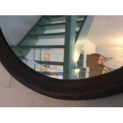 Mooie facet geslepen ovale spiegel houten lijst
