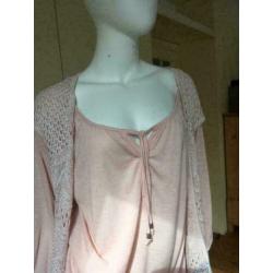 4026 Licht roze setje top+vestje G66 GRASSTAR; Mt=12/40"