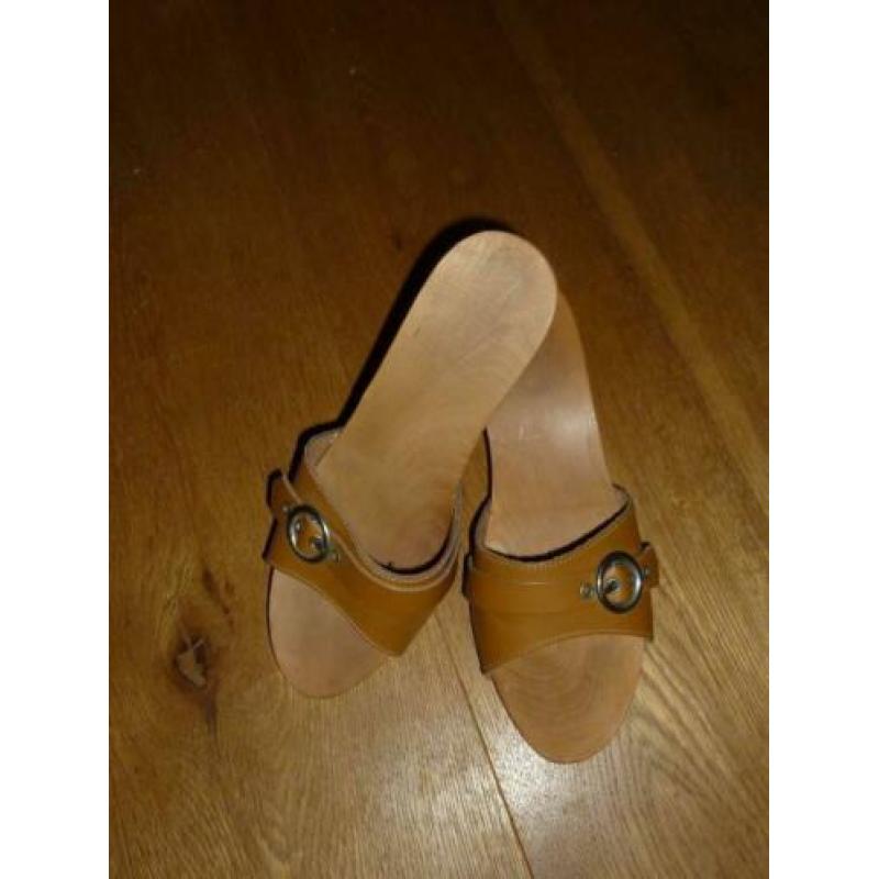Houten hakjes maat 39