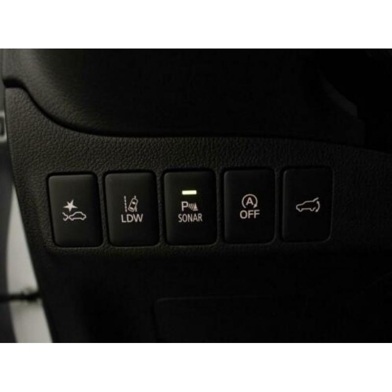 Mitsubishi Outlander 2.0 Instyle+ 4WD 7 Persoons | 4WD | Led