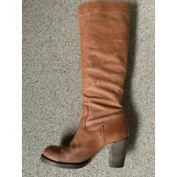 Cognac kleurige laarzen mt. 38