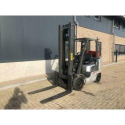 Nissan 3.5 ton LPG Sideshift Heftruck (bj 2006)