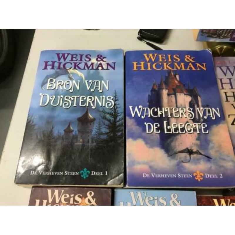 T.K. nog 6 boeken en 9 pockets van Weis & Hickman zie lijst
