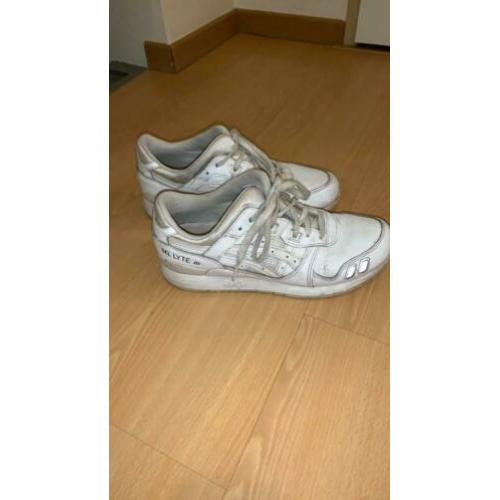 Asics schoenen maat 40