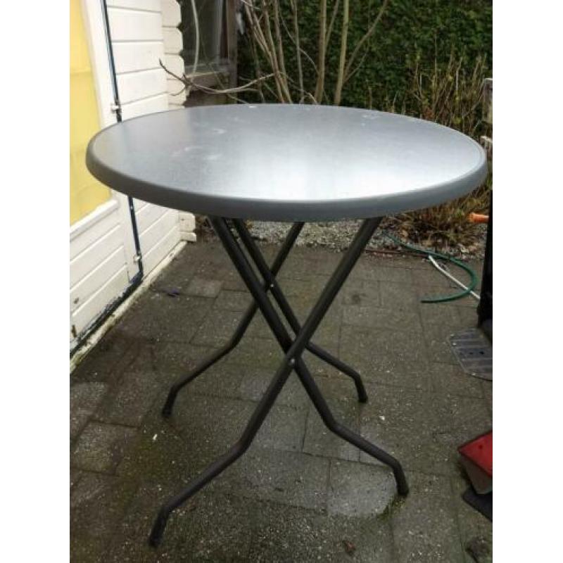 sta tafel te koop. zie omschrijving