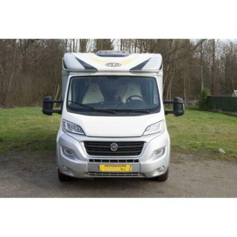 P.L.A. S743 | 2015 | 23500km | lengtebedden | garage | 150pk