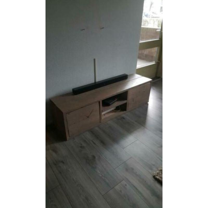 Woonkamerset compleet/ tafel - tv meubel - eettafel