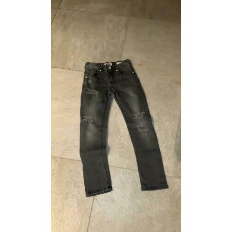 Stoere grijs/zwart spijkerbroek Vingino maat 140
