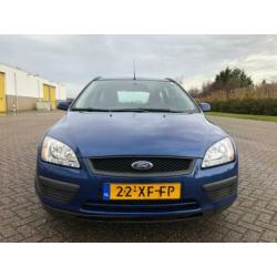 Ford Focus Wagon 1.6 TDCI Trend NWE APK CRUISE