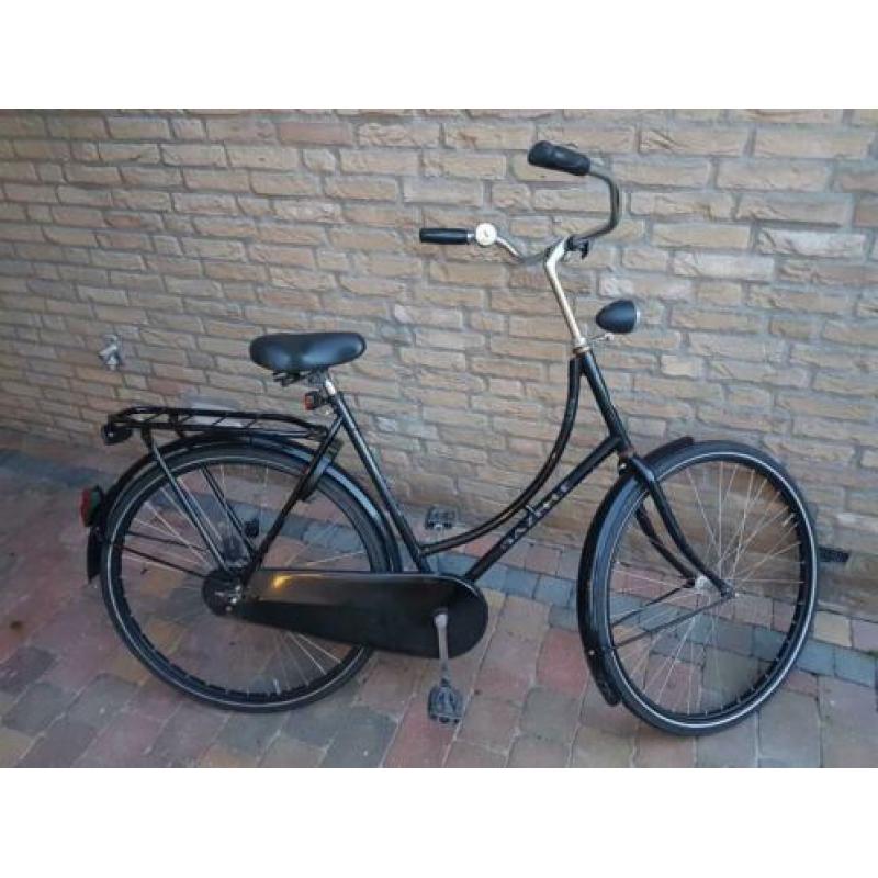 Oerdegelijke gazelle damesfiets (stationsfiets)