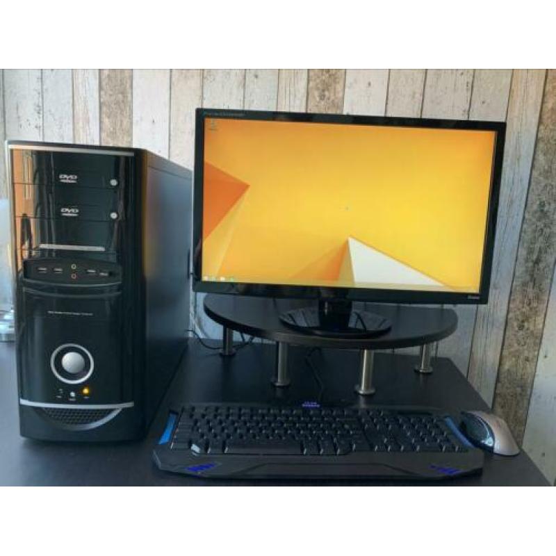 Desktop PC Windows 8.1 incl 24”inch scherm
