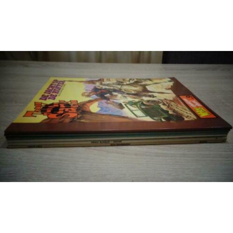 Tony Stark stripboeken 6 stuks zgan staat