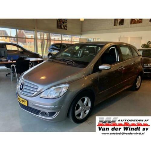 Mercedes-Benz B-Klasse 200 | AIRCO LICHTMETALEN VELGEN PARKE
