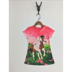 Paarden t-shirts maat 116