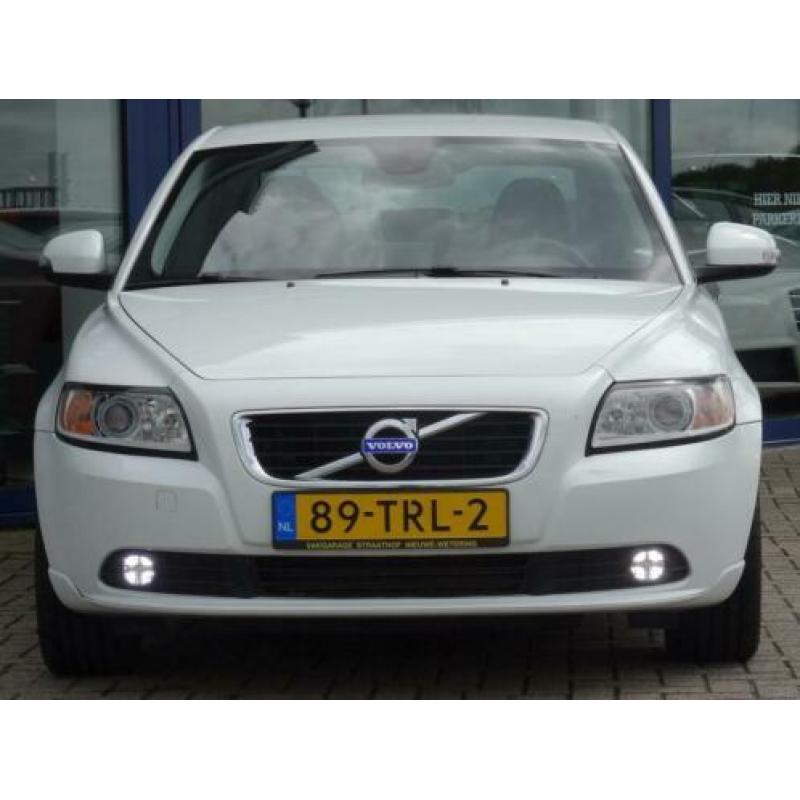 Volvo S40 1.6 D2 S/S BUSINESS PRO EDITION, Navigatie / Trekh