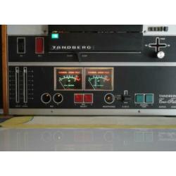 TANDBERG 3300X Cross Field Series Reel to reel tape recorder