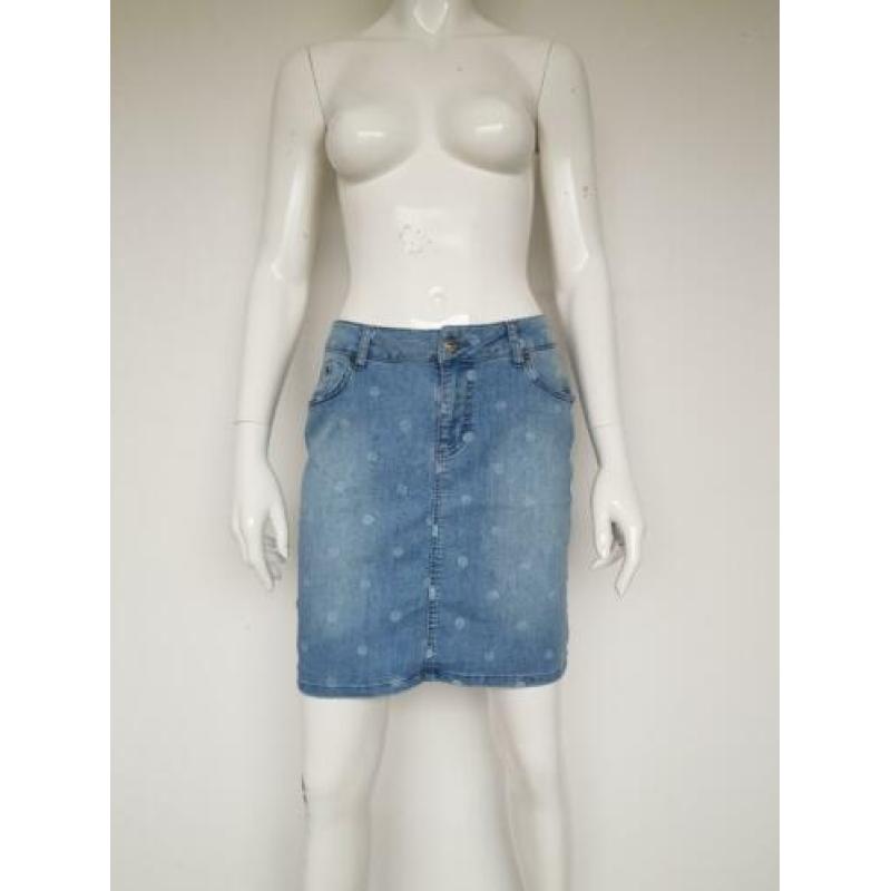 Sissy Boy denimrokje. Mt. L. Blauw/polkadots.