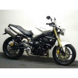 Hele mooie Triumph STREET TRIPLE 675 (bj 2008)