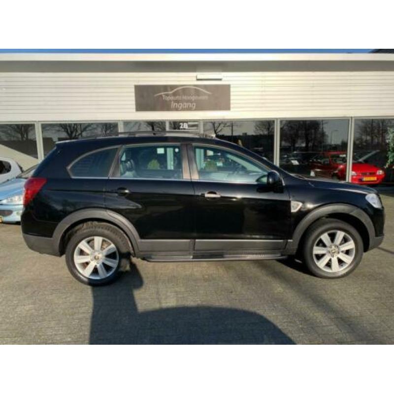 Chevrolet Captiva 2.4 16V Style! Stoere uitstraling!