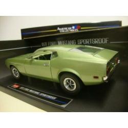 Ford Mustang Boss sportsroof green 1971 Sun Star 1:18 KRD