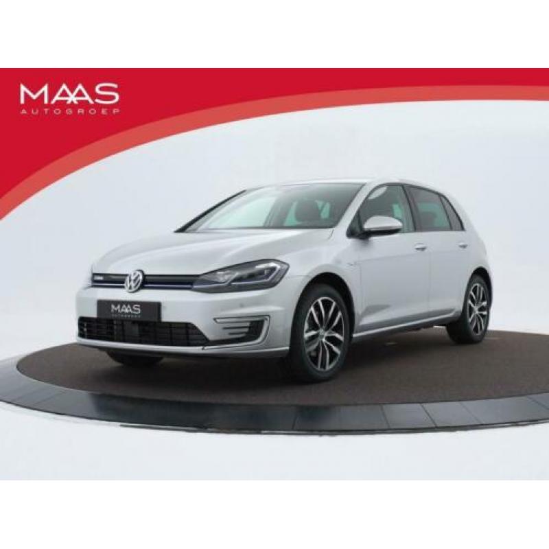 Volkswagen e-Golf E-DITION | Achteruitrijcamera | Getint gla