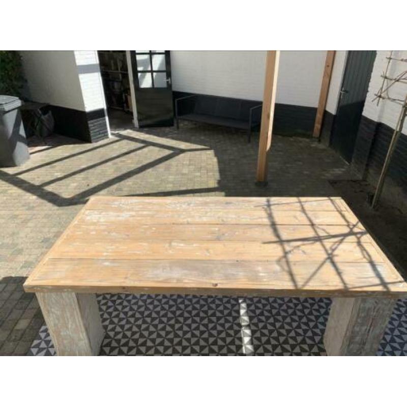 Steigerhouten tuintafel