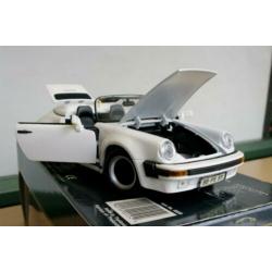 Porsche 911 Speedster Maisto 1:18