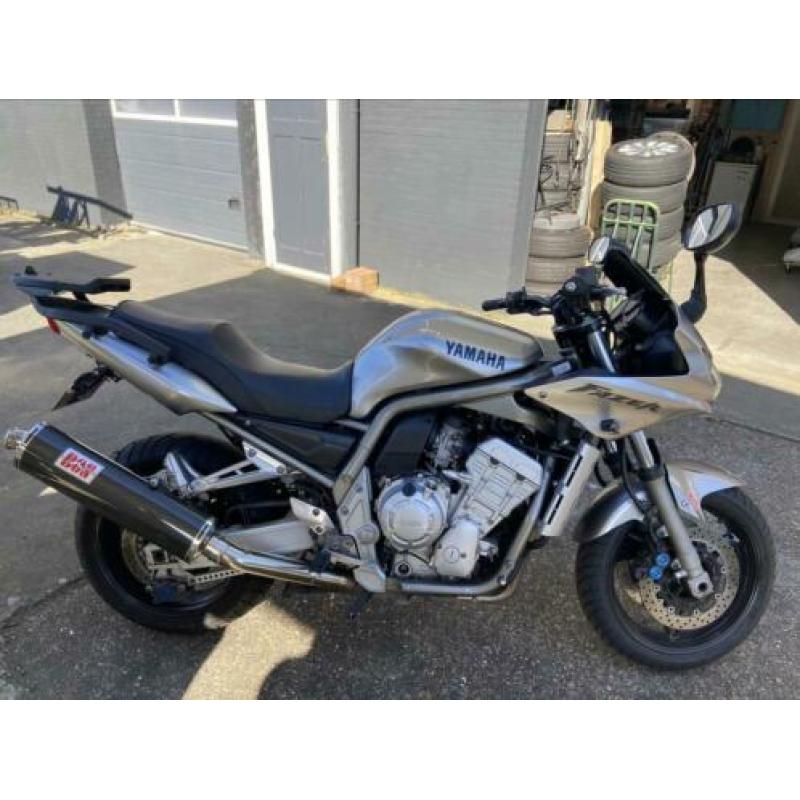 Yamaha FZR Fazer 1000 , bouwjaar 2002