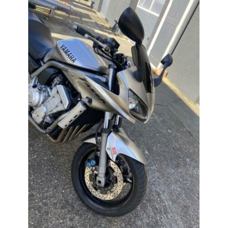 Yamaha FZR Fazer 1000 , bouwjaar 2002