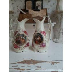 Set van 2 stuks Frans vaasjes, mooi, oud, brocante, hoogte 2