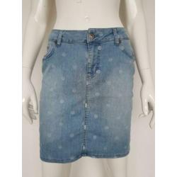 Sissy Boy denimrokje. Mt. L. Blauw/polkadots.