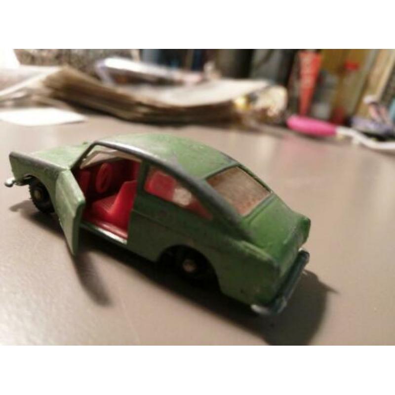 VW 1600TL GRAS GROEN best box made in Holland