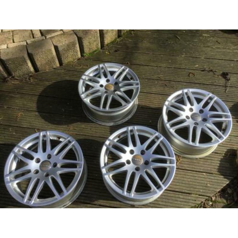 4 aluminium velgen 16 inch o.a. Voor Audi A3